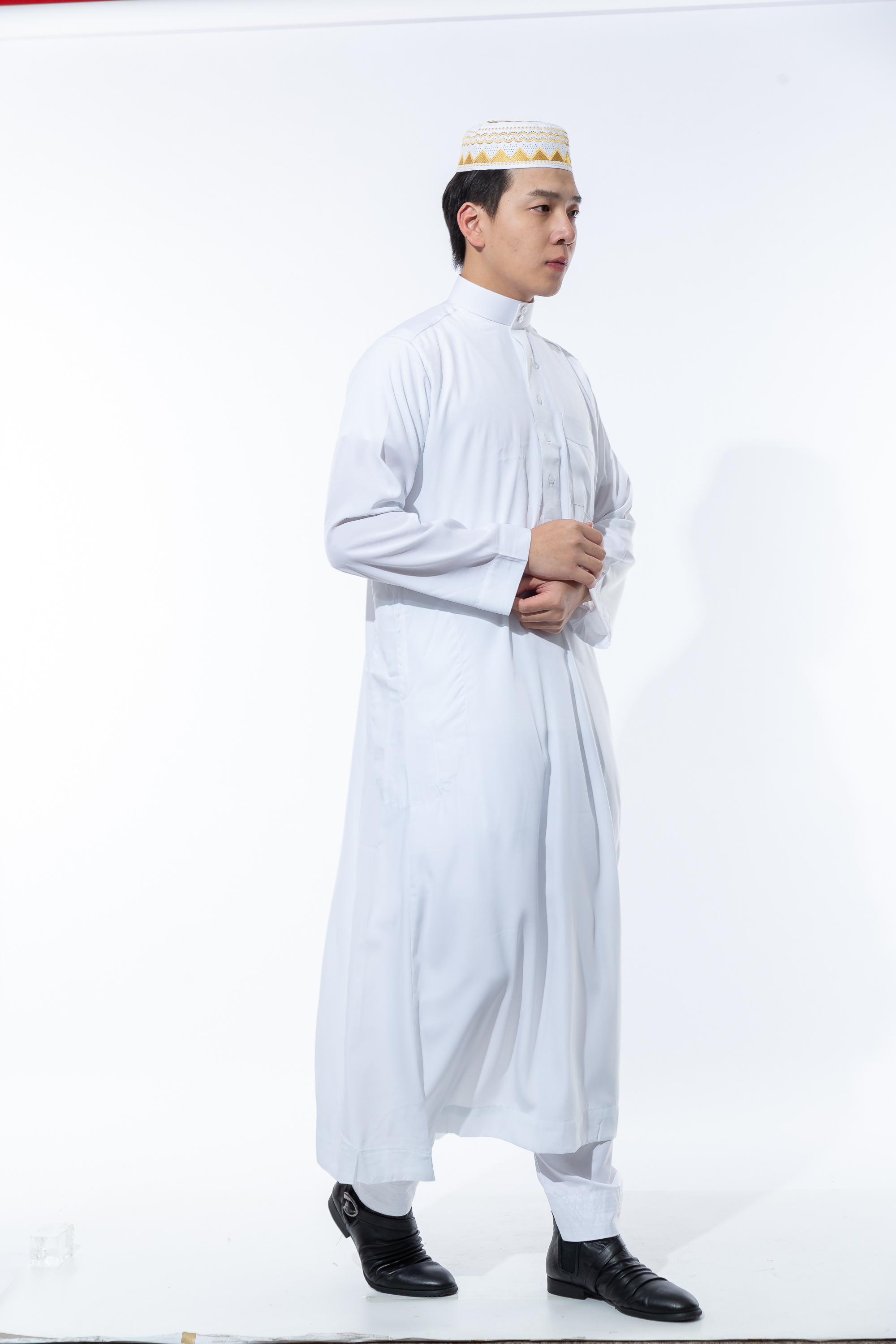 2022 new desig Dafah Thobes mens Daffah Muslim Clothing Qatar Style Robes Islamic wear Wholesale Cheap Daffah Men al aseel thobe