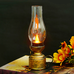 Retro simulation flame LED lantern Portable electronic kerosene lamp decoration led lantern battery operated