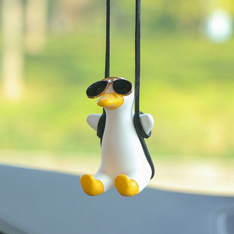 Swing Duck Car Pendant Rearview Mirror Cartoon Pendant Ladies Car Interior Accessories Woman Interior Decoration