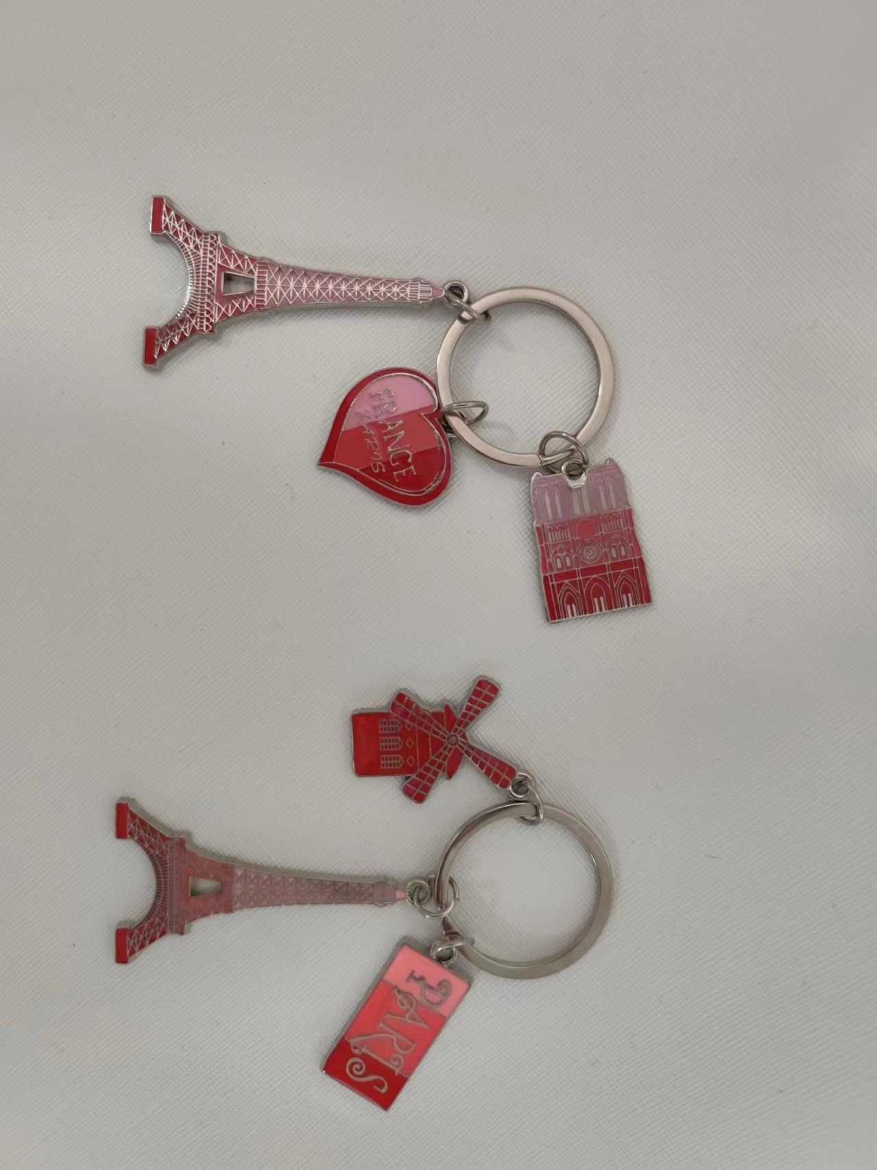 souvenirs Gift Keychain Paris keychain high quality eiffel tower three pendants customized your own logo