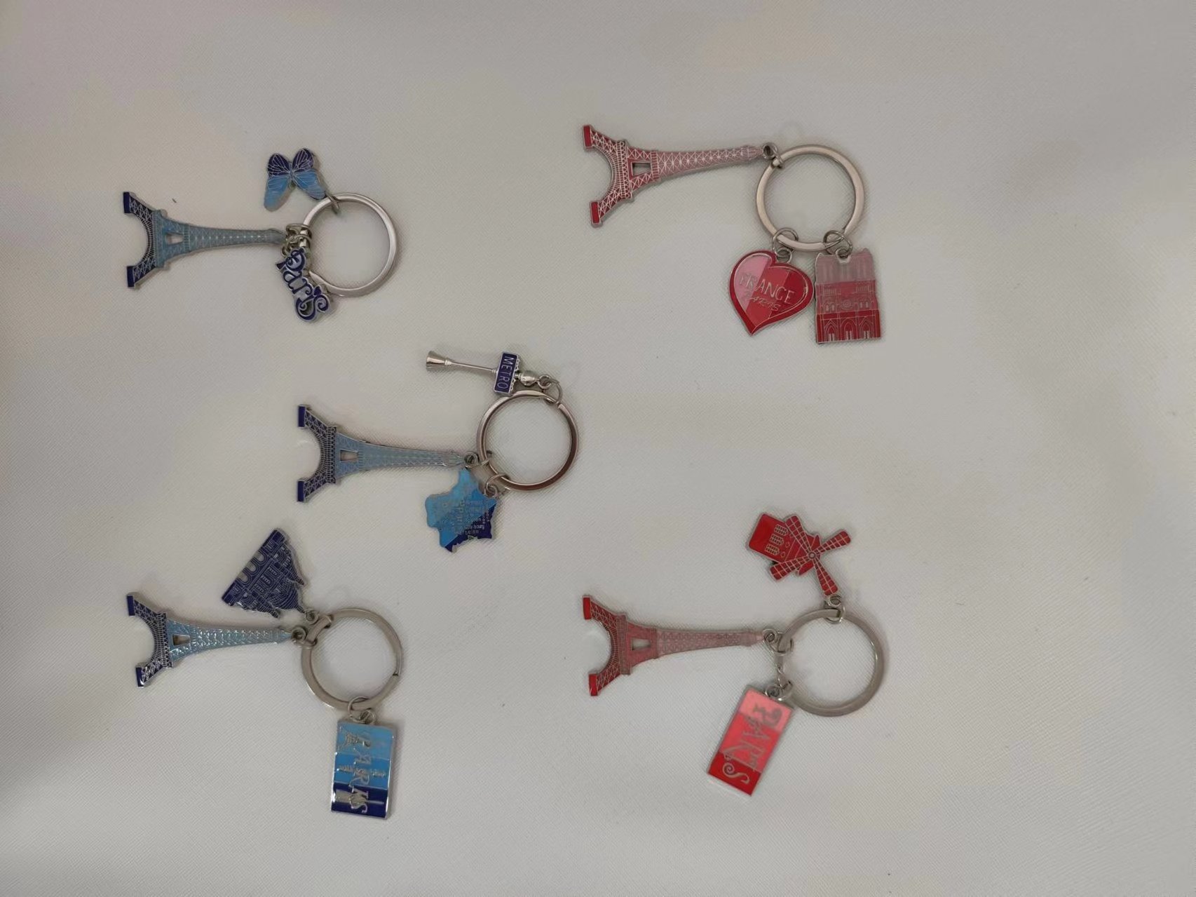 souvenirs Gift Keychain Paris keychain high quality eiffel tower three pendants customized your own logo