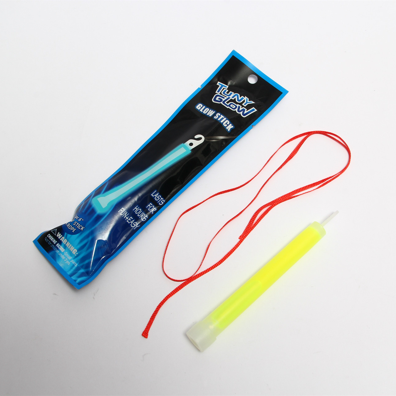 Pafu Glowsticks for Parties and Kids Chem Light Sticks with 12 Hour Duration Ultra Bright 6 Inch Large Glow Sticks