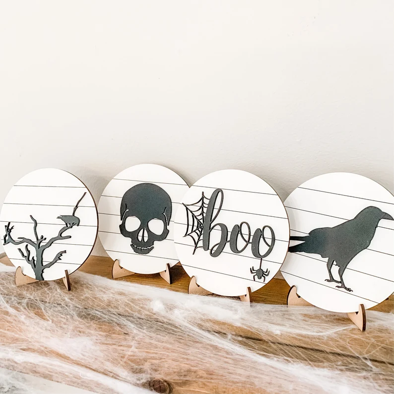 Low Moq Halloween Party Mini Round Signs Rustic Tier Tray Decor 3D Laser Spider Web Bat Table Wood Decorations