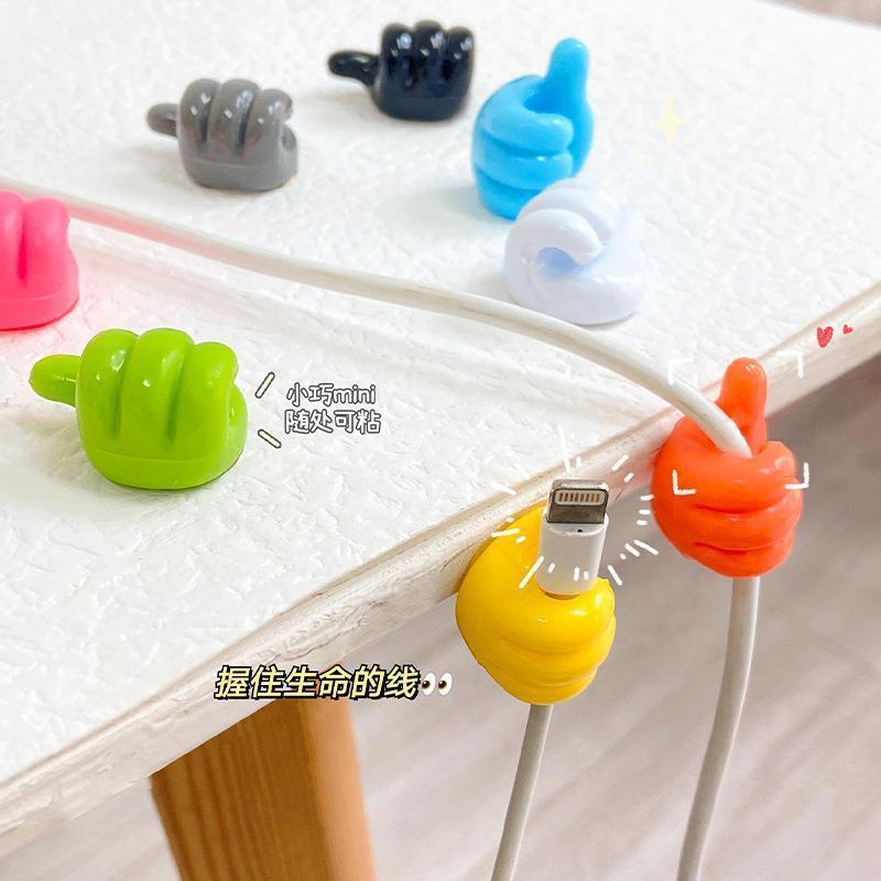 Wholesale Cute Thumb Hooks Wire Organizer Wall Hooks Hanger Strong Wall Storage Holder For Kitchen Bathroom