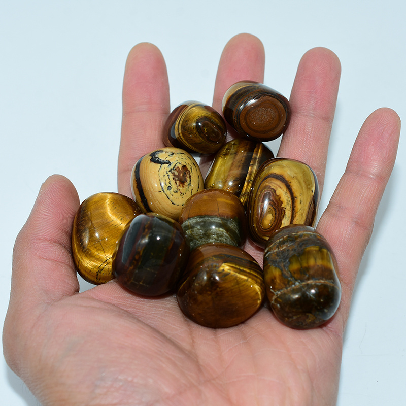 Wholesale Gemstone 15-20 / 20-30mm Natural Tiger Eye Tumbled Stones For Decoration