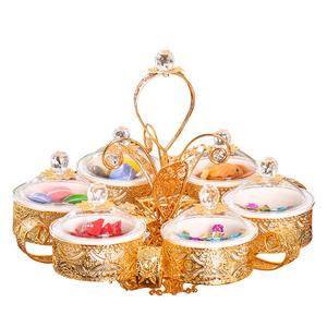 QIAN HU Nordic Gold Decorative Metal  Round Snacks Serving Trays Acrylic Compartment Dry Nuts Plates Dried Fruit Tray with Lid