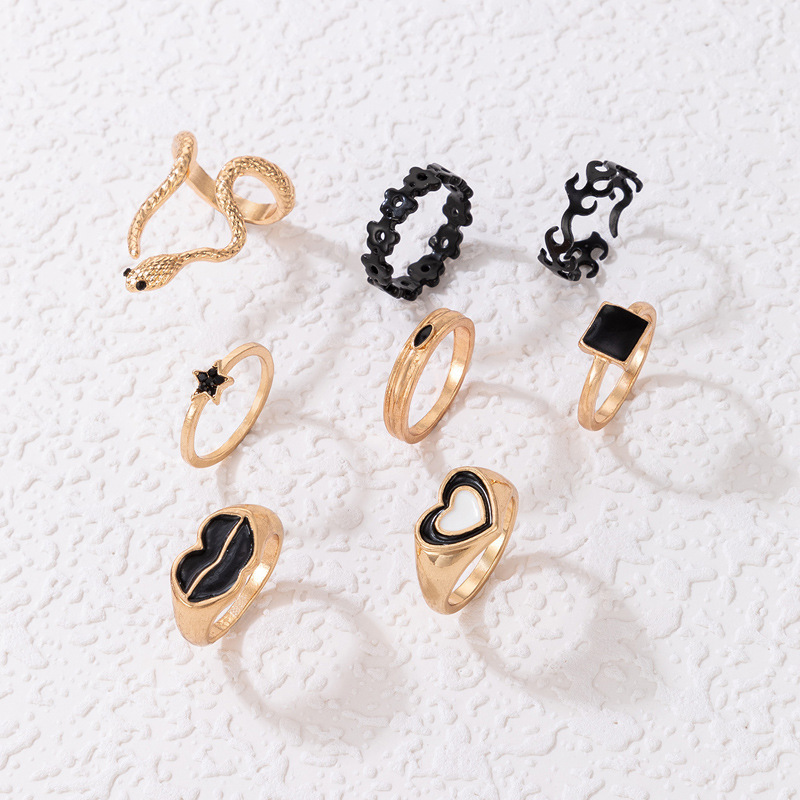 Cross Border Lips Lovely Heart Oil Drip Star Ring Set Geometric Alphabet Serpentine Zodiac Eight-Piece Ring