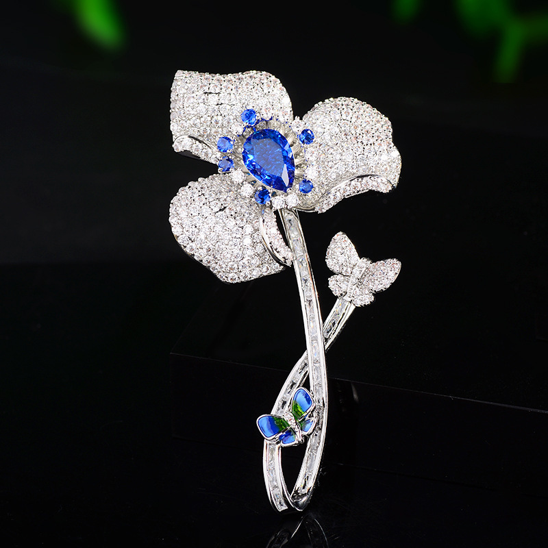 ZHIWEI butterfly flower brooch with zirconium inlay, elegant and luxurious feeling, brooch, clothing accessories, and pins