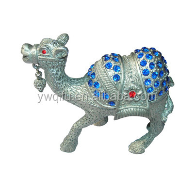 YIWU QIFU Manufacturer camel bronze figurines crystal rhinestone metal jewelry trinket box