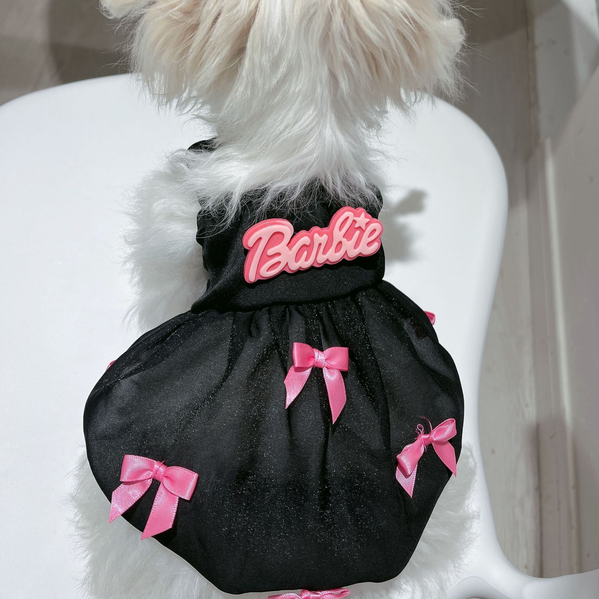 Wholesales High Fasinable Dog Dress Dog Clothes Luxury Brand Fashion Clothes For Dog Themed Pet Clothes