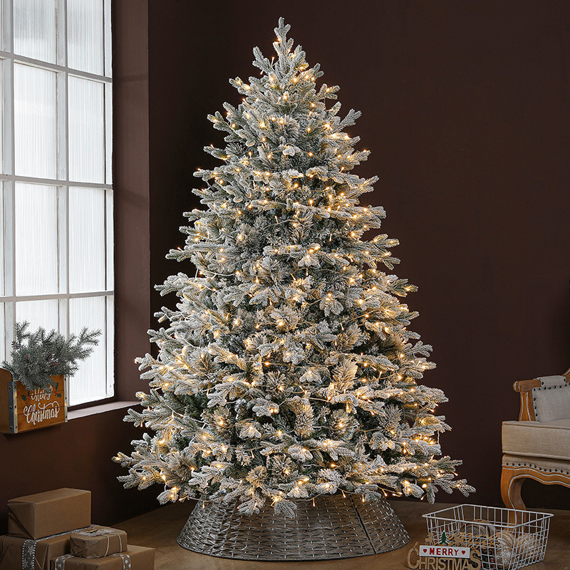 Hot sale Luxury Christmas 7ft flocking tree with light for outdoor and indoor decoration