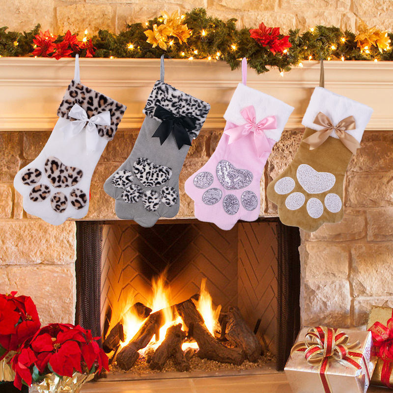 New Design Bow Ribbon Animal Leopard Print Pet Paw Christmas Stockings For Home Decorations Plush Christmas Candy Gift Bags