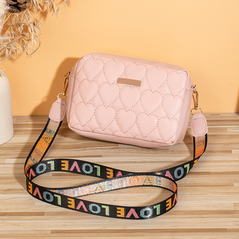 2024 Wholesale Cheap Mini Heart Quilted Handbag Women Lightweight Pu Leather Shoulder Crossbody Bag Purse