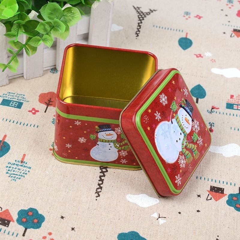 Christmas Tin Gift Box Metal Candy Chocolate Box Square Candy Storage Containers with Lids for Holiday Xmas Supplies