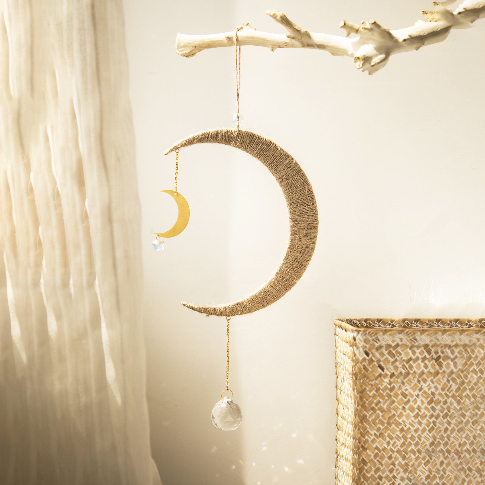 Luxury Wall Decor Metal Crescent moon Crystal Windchimes Sun catcher Hanging For Car Windows Interior Home Accessories