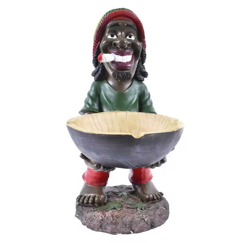 Wholesale Luxury Jamaican Beach Rasta stand Souvenir Man Smoking Fancy Unique King Size Resin Ashtray