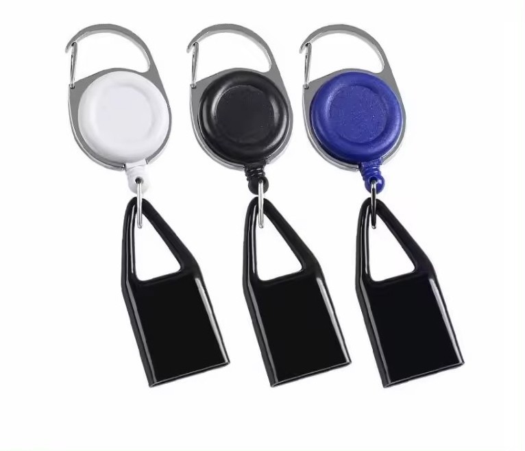 Hot Stock Best Design High Quality Custom Retractable Keychain Clip Badge Reels Lighter Holder Leash