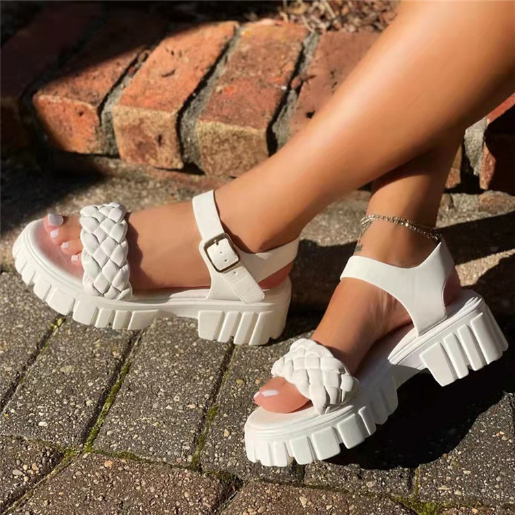 Size 35-43 New trendy large size casual peep toe weave platform beach shoes buckle strap flat sandals for women