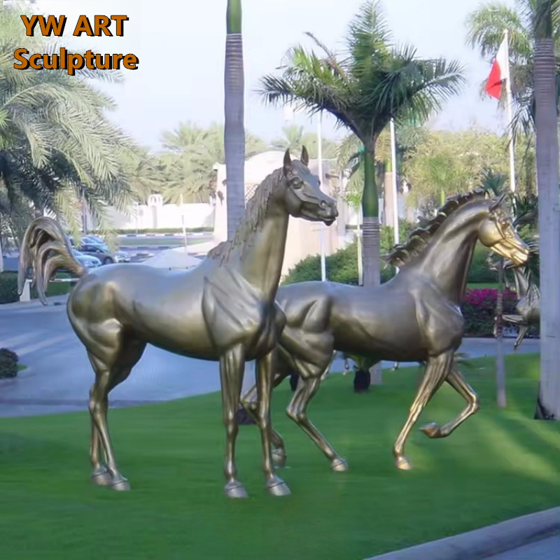 China Factory Outlet Wholesale Brass Animal Life Size Antique Garden Bronze Horse Statue Sculpture For Sale