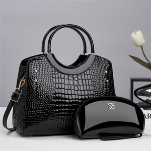 2023 Wholesale PU Luxury High quality crocodile patent leather design shoulder bag Large capacity handbag and purses