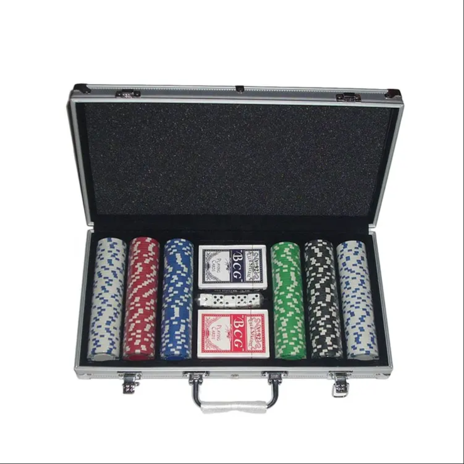 Custom Logo 100/200/300/500 Piece Different Color Plastic Ceramic Clay Different Material Aluminum Case Poker Chip Set