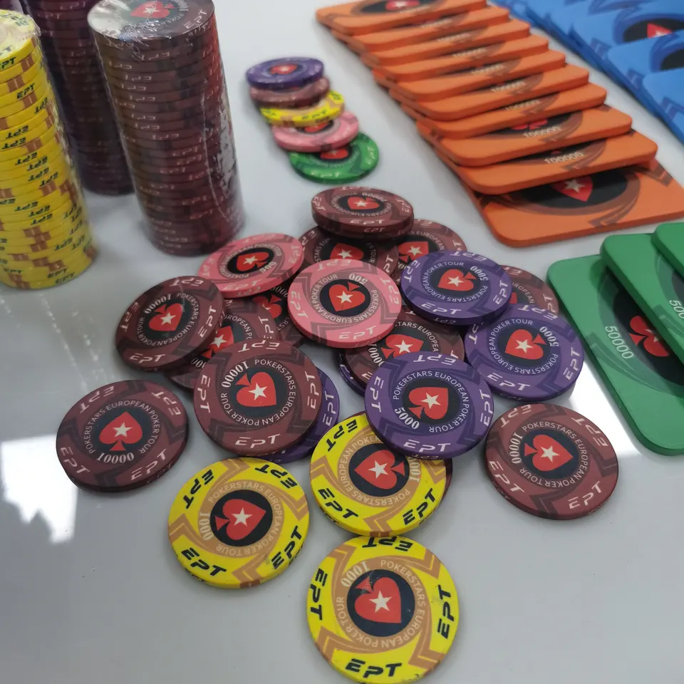 Custom Different Color Game Entertainment Poker Chips Ceramic 39mm Ept Poker Chip Set