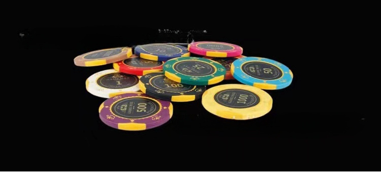 Wholesale Factory Supply 10g 39mm Professional Process Harmless Non Toxic Ceramic Clay Coin Gambling Games Poker Chips