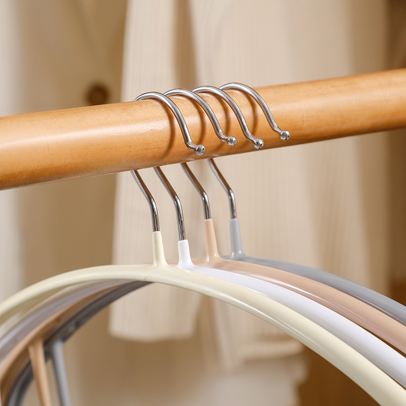 Eco-friendly Rubber Coated Metal Clothes Hanger Household Clothes Hanging Suit Coat Hanger