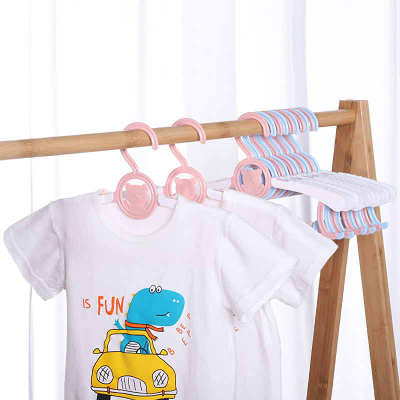 Adjustable Baby Clothes Hangers Children Plastic Clothing Display Rack Non-slip Kids Hanger Newborn Coats Organizer