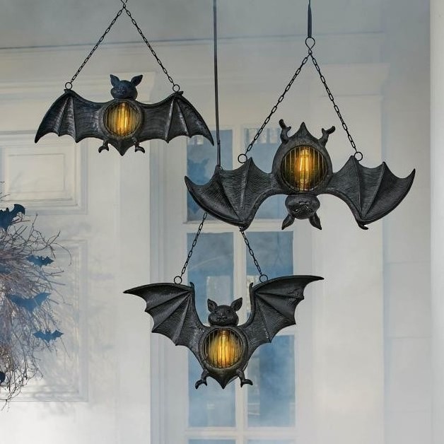 2023 New Creative Garden Resin Decoration Bat Home Decoration Wall Hanging Small Candlestick Halloween Pendant