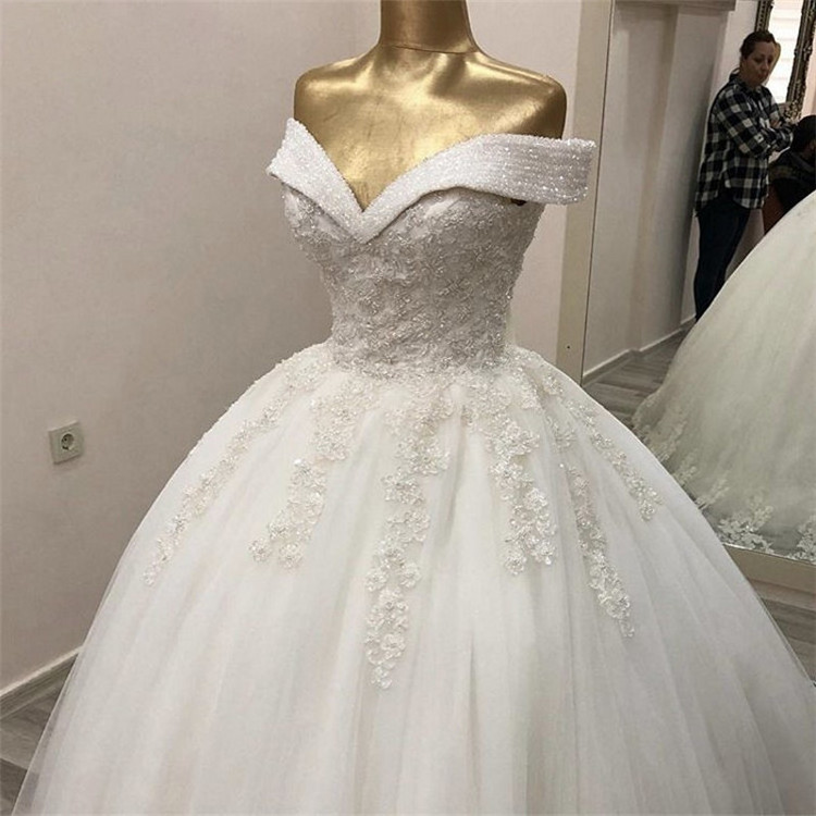 2022 new arrival off shoulder ball gown bridal dresses girl wedding dress