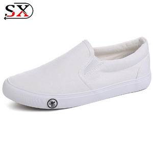 2018 Wholesale China Manufacturer Plain Sneakers Men White Canvas Shoes