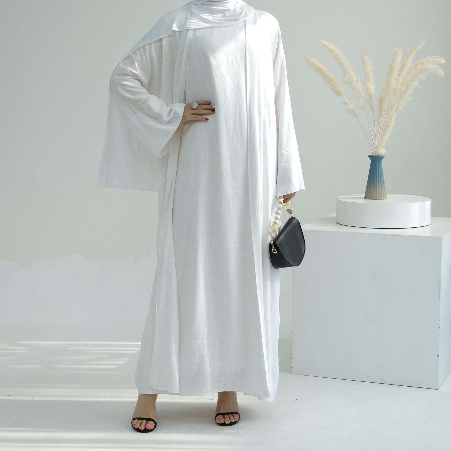 2024 Wholesale EID Ramadan Dubai Turkey Tunic Modest Abaya Two Piece Set Plain Women's Dress Muslim Women Open Linen Abaya Dress