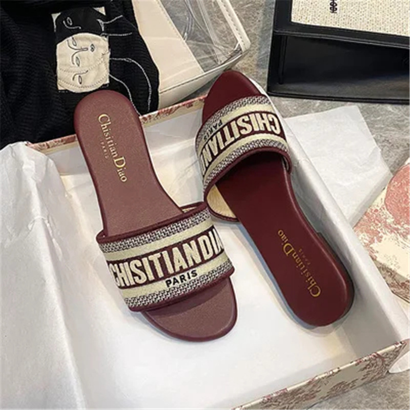 Size 35-41 Designer Shoes Sandals Women's Slides Custom Large Size Luxury Beach Lady's Women Slippers