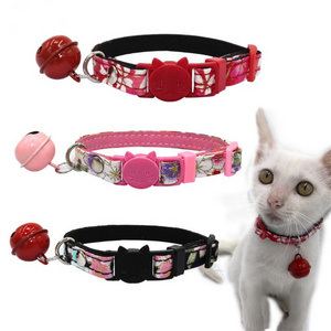 Cute Flower Kitten Necklace Pet Accessories Breakaway Small Dog Cat Collar