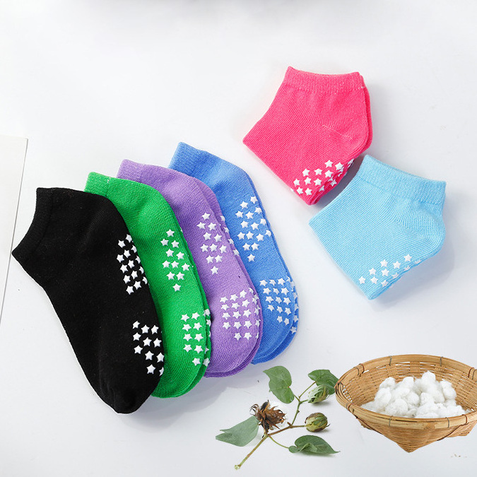 Anti Skid custom LOGO Indoor playground early education children knitted Socks