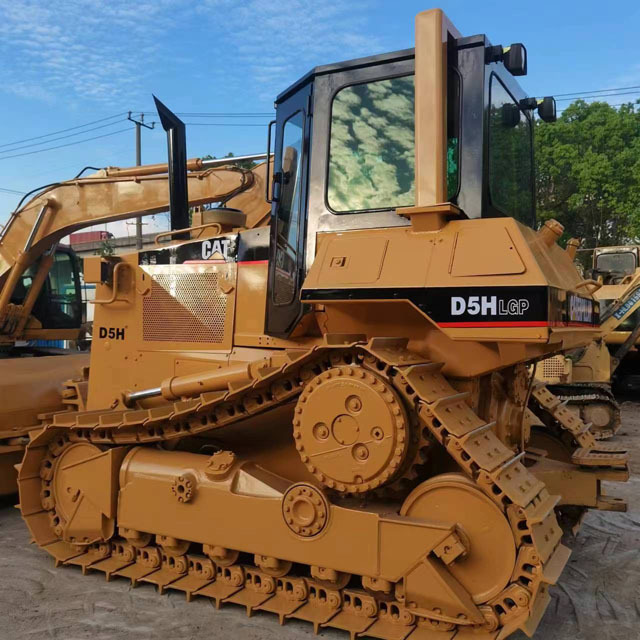 cheap price Used bulldozer CAT D5H D6D bulldozer japan/used cat D6D d6 d7 bulldozers Used D6M/D6G/D6H Dozers