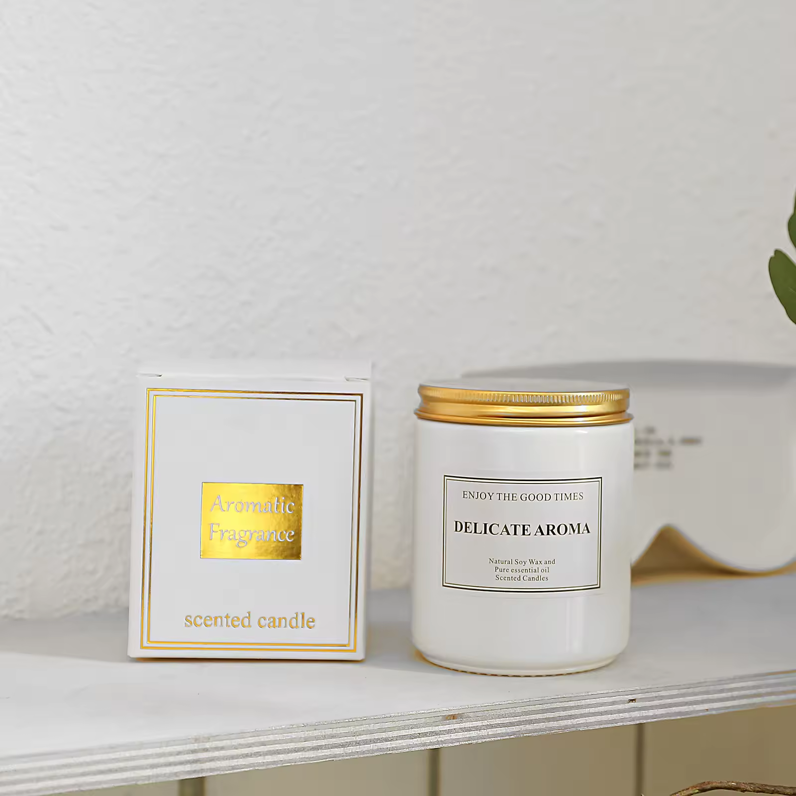 SUXIU OEM Golden Moments Scented Candle: Luxurious Aromas for Tranquil Evenings Decorative candle