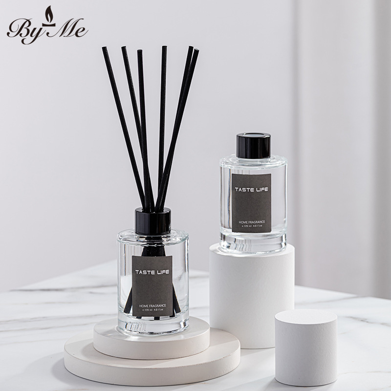 SuXiu OEM Elegant home sitting fragrance decoration home decor gift Mini Crystal Clear Glass Aroma Diffuser