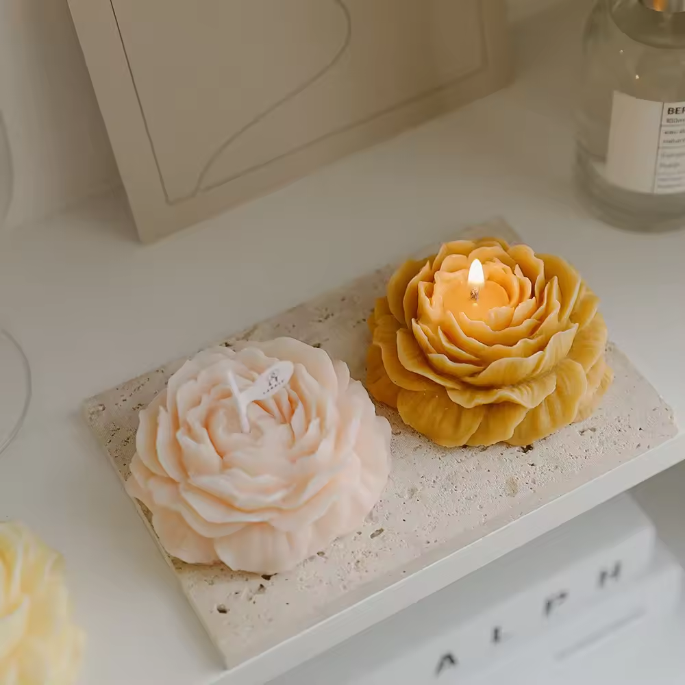 SuXiuPEM  Adorn a tranquil home decor with a rose atmosphere Plant-based elegance Handmade floral candles