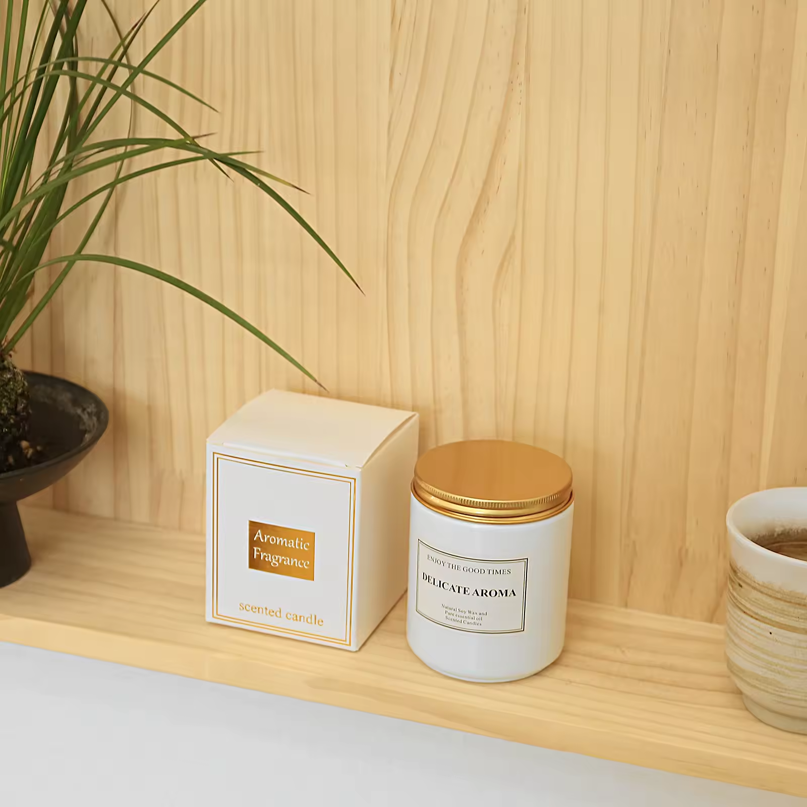 SUXIU OEM Golden Moments Scented Candle: Luxurious Aromas for Tranquil Evenings Decorative candle