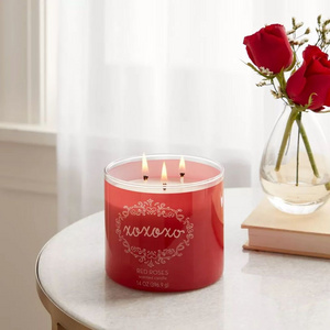 SuXiu OEM Captivating aroma Luxurious three core velvet rose scented candles create a romantic atmosphere