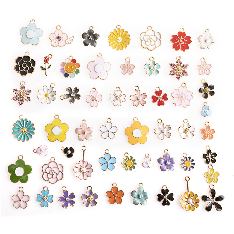 Mix Multi Style Alloy Enamel Flower Daisy metal Charms Pendants For Jewelry Making DIY Handmade Five Petal Flower Jewelry Accessories