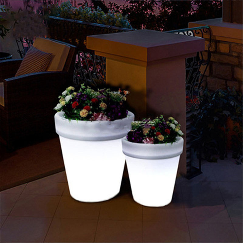 Solar Power LED Flowerpot Creative Outdoor Garden Landscape Lamp Lighting Flower Pot LED Luminous Flower Pot Yard Decor Lamp