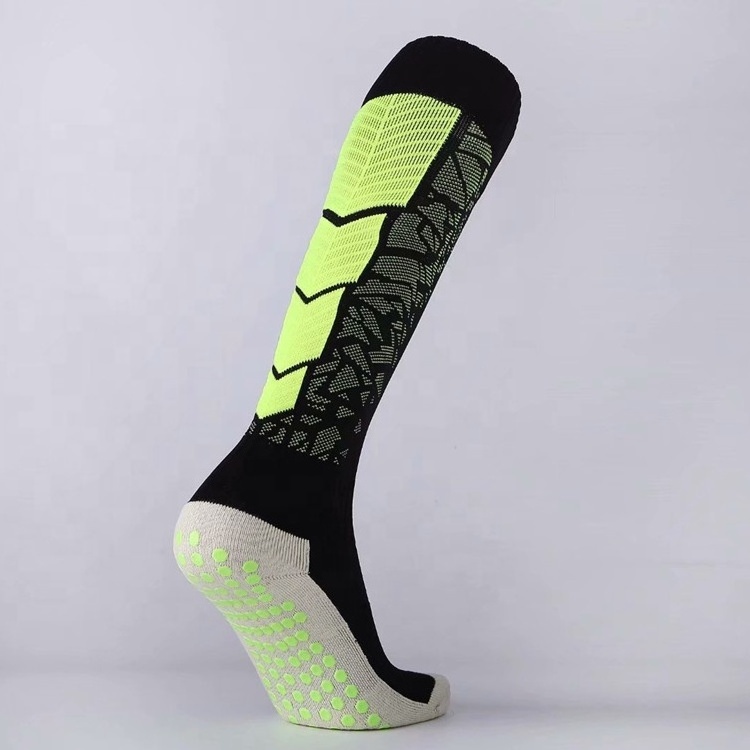 2023 New Design Mens Football Socks Anti Slip Soccer Socks Wholesale