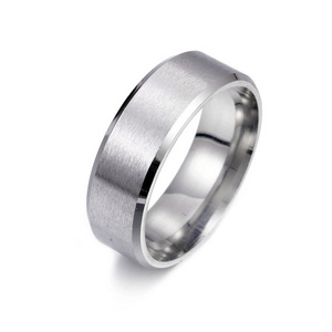 Dropshipping Spinner Ring for Men Stress Release Accessory Classic Stainless Steel Wedding Band Casual Viking Rune Sport Jewelry