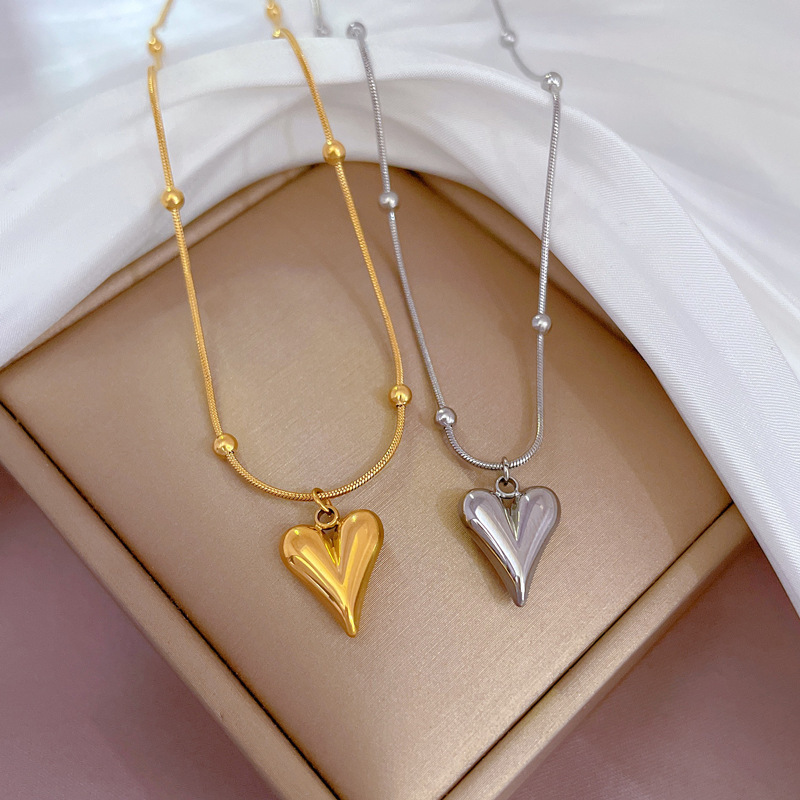 ERESI New Waterproof Gold Western Charms Stainless Steel Gold Plated Chunky Heart Punk LOVE Necklace Jewelry For Women For Party