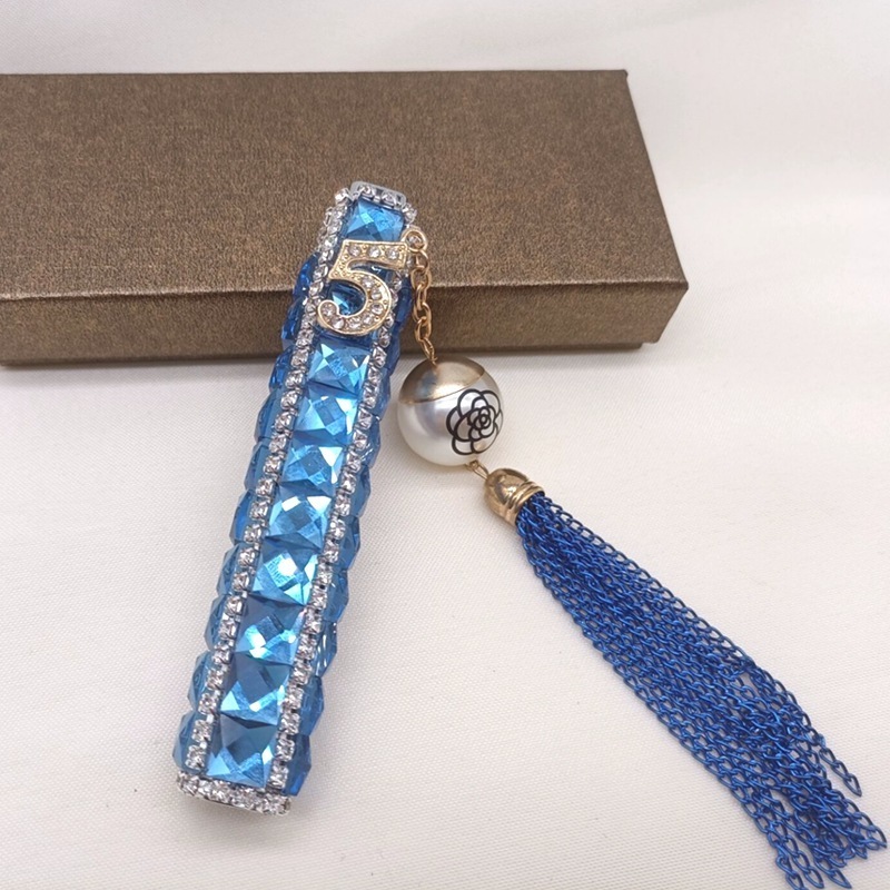 Hand-set diamond pearl tassel Ladies lighter Open Flame Butane gas Inflatable Cigarette lighter