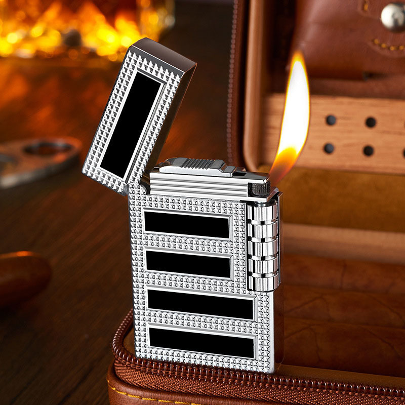 Steel voice lighter metal gas lighter oblique fire open flame gold silver striped lighter