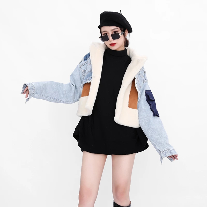 Women Denim Winter Coat Fashion Jean Jacket With Fur Trim Winter Short Coats For Woman Trendy